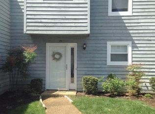 71 Madison Chse, Hampton, VA 23666