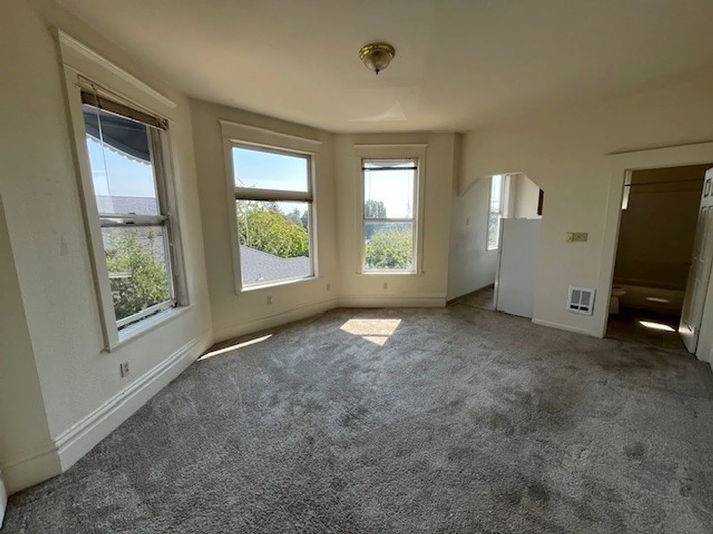 Camdon - STUDIO'S - Central District - Vintage Charm — Photo 4