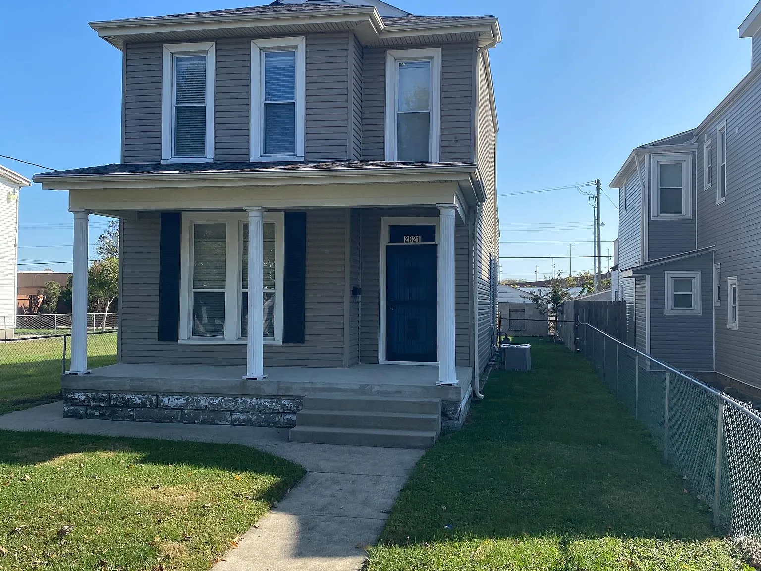 3 bed, 1692 sqft, $1,600 — Photo 1