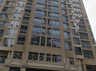 40 Scollard St #1601, Toronto, ON M5R 3S1