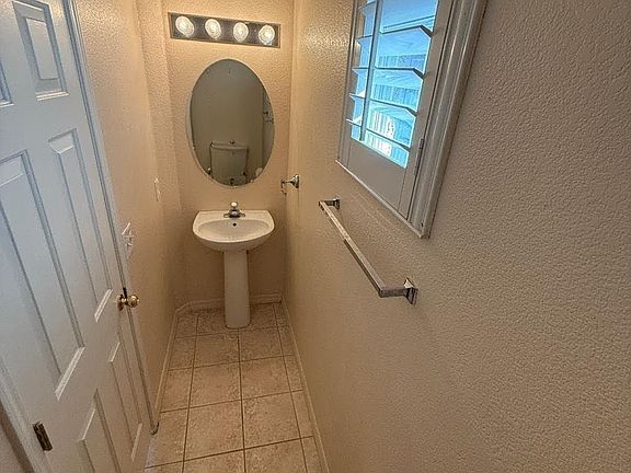 4th image of 664 Solitude Point Ave #Townhouse