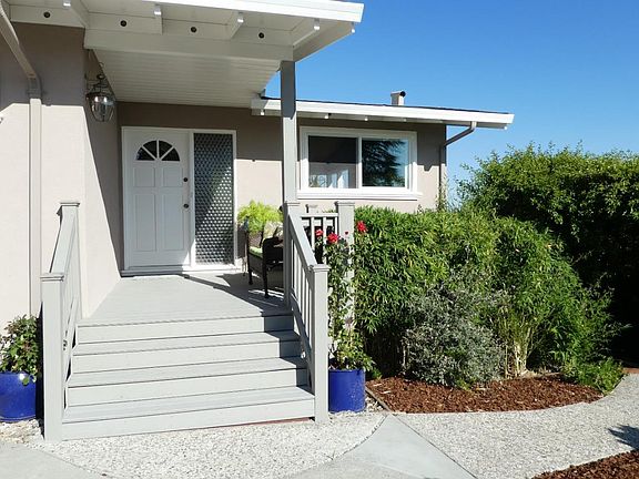 2nd image of 3584 Vista Del Valle