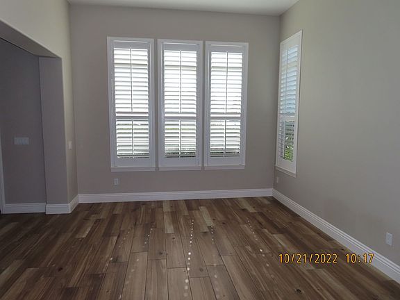 5th image of 32828 Shephard Ct