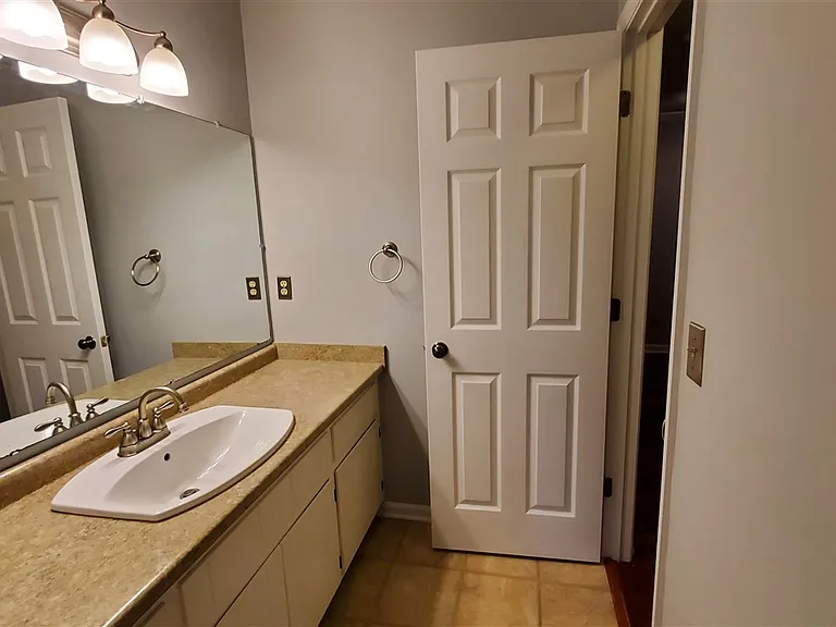 4914 Ballygar Dr — Photo 27