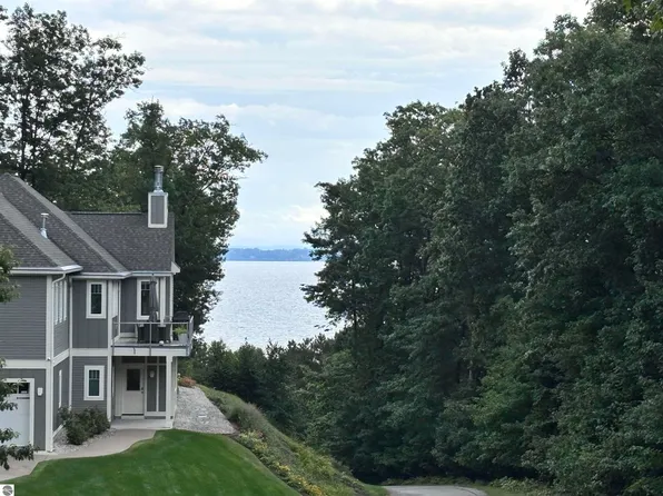 E Anchor Way Unit 34, Suttons Bay, MI 49682