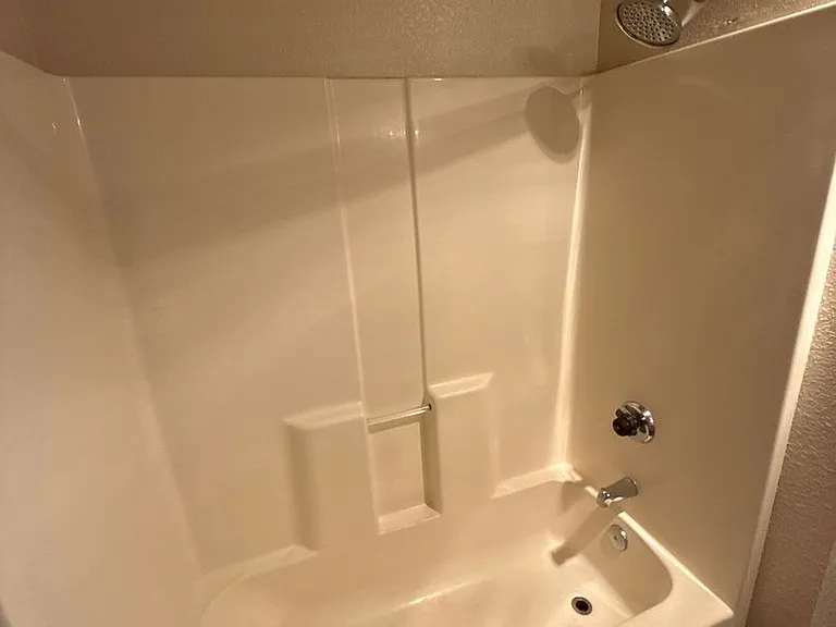915 Bryan Ct — Photo 18