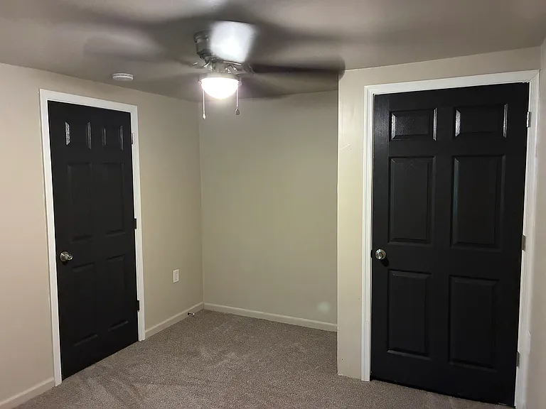 1110 Hilltown Pike #B — Photo 3