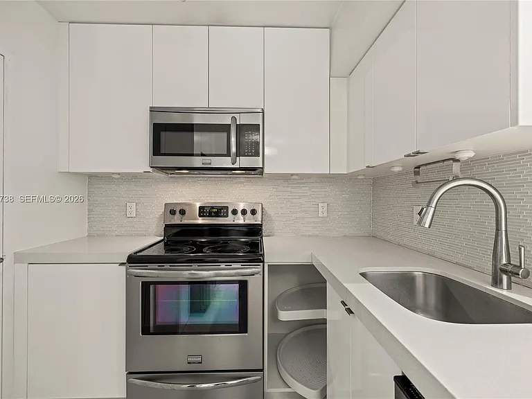 1200 West Ave #622 — Photo 14