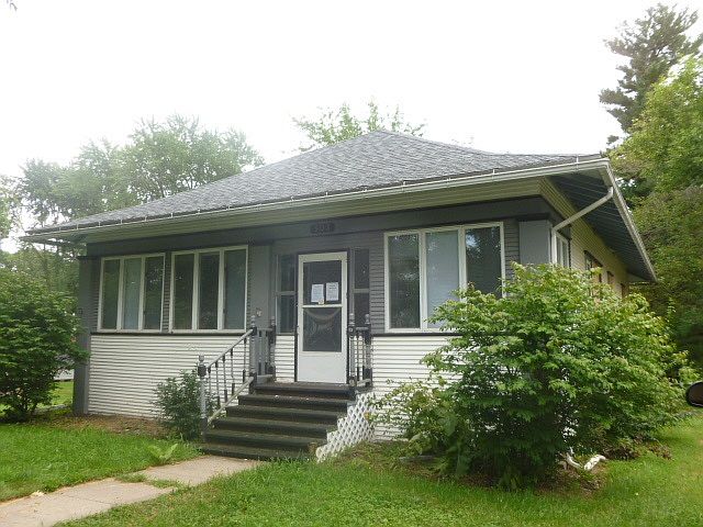 1st image of 503 W Oak St