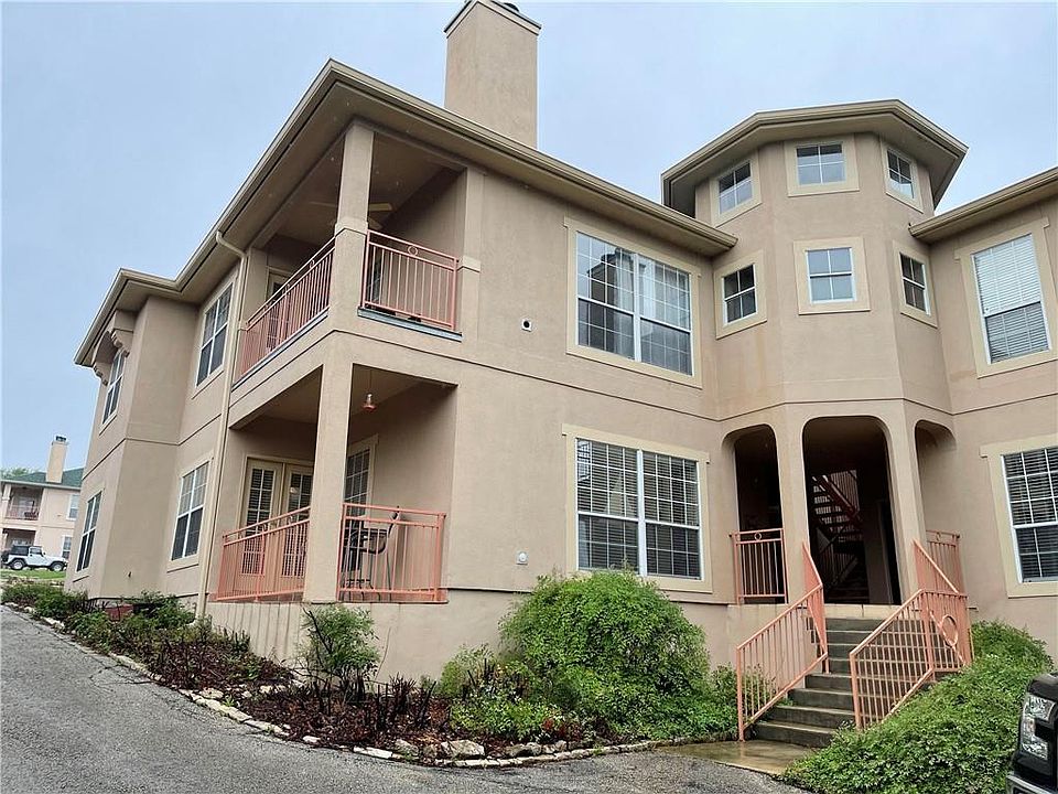 1st image of 2305 Connie Dr Suite 101