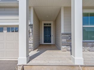 6726 92nd Bay S, Cottage Grove, MN 55016