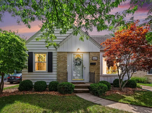 662 Deming St SE, Grand Rapids, MI 49507