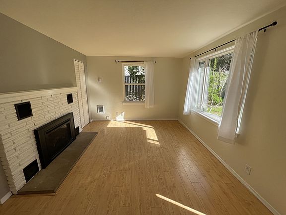 2nd image of 13013 37th Ave NE