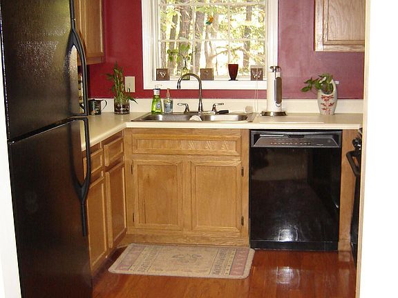 Upgraded Appliances/Fixtures