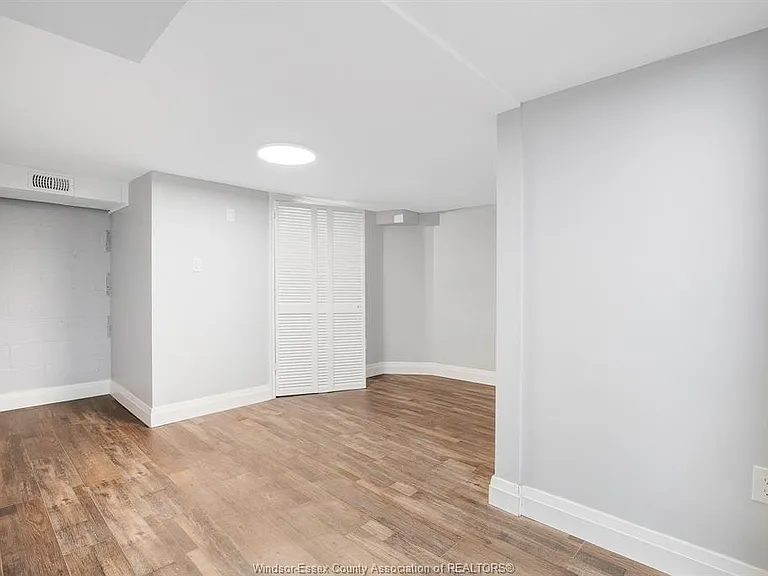 2653 Alexis Rd #UPPER — Photo 23