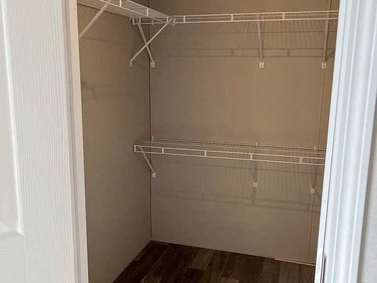 Cedar Terrace — Photo 18