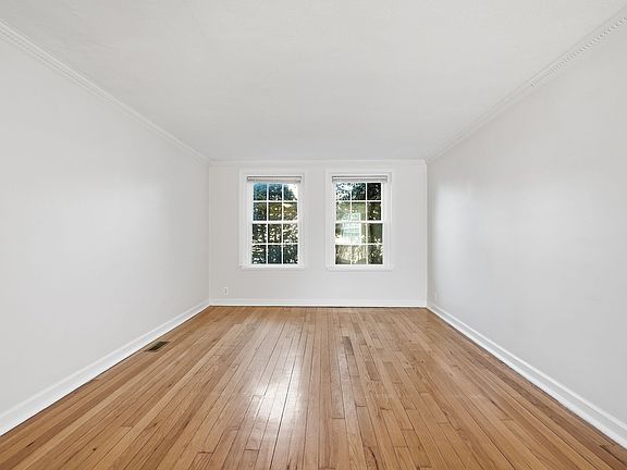 3rd image of 4431 36th St S APT A1