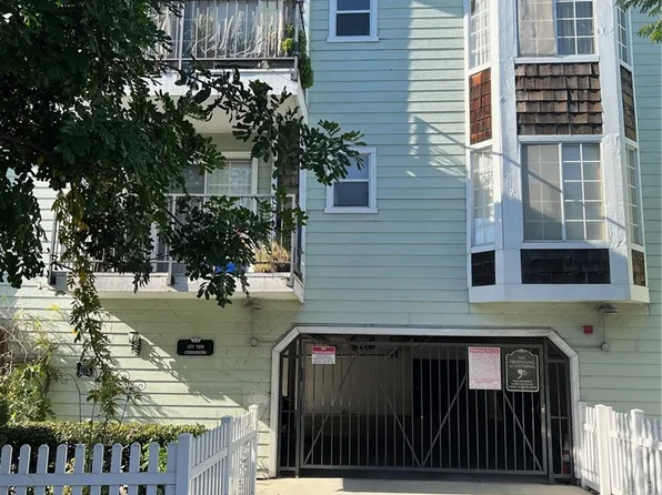 1775 Freeman Ave APT 203, Long Beach, CA 90804
