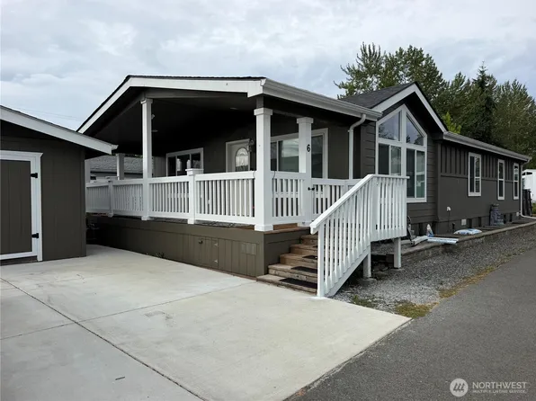 14322 Admiralty Way #6, Lynnwood, WA 98087