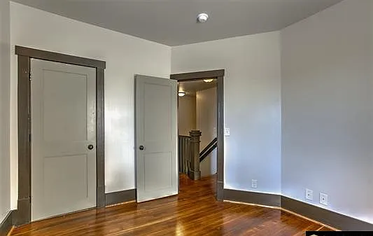 658 S 26th Ave — Photo 9