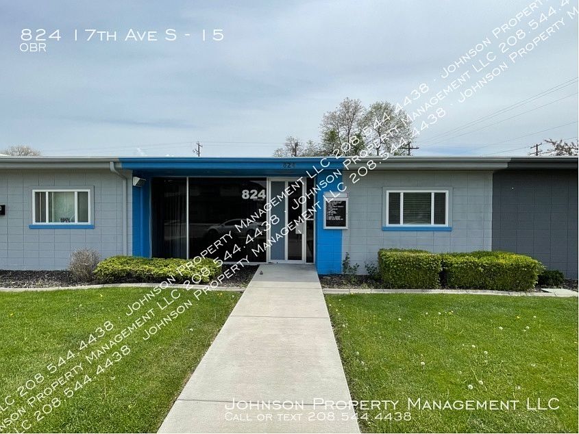 1st image of 824 17th Ave S #15