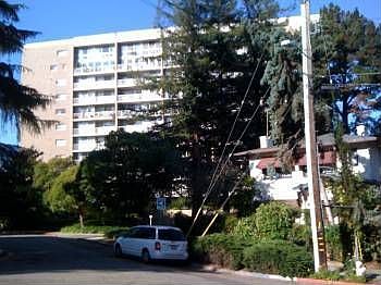 2nd image of 3320 Grand Ave