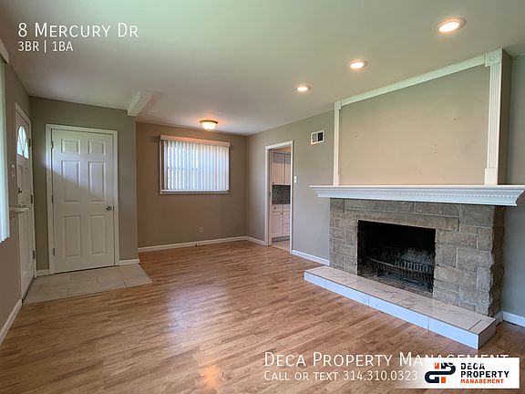 3rd image of 8 Mercury Dr