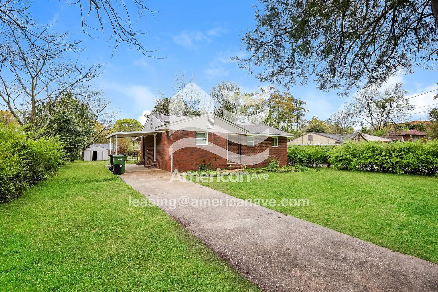 1439 Chalbena Ave photo 1