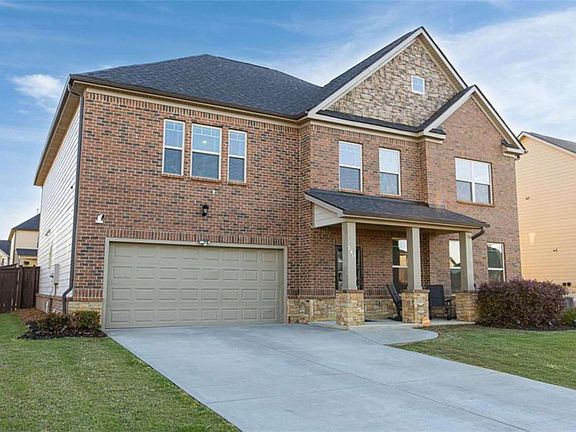 2nd image of 240 Aspen Valley Dr