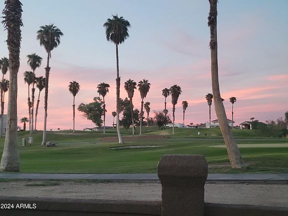 3rd image of 470 ACOMA Boulevard S #1015