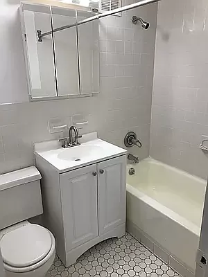 Rented by Mallory Management Corp | media 7