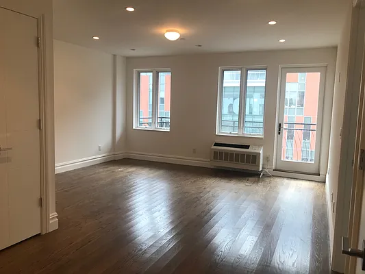 Rented by Corcoran | media 24