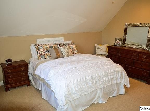 Home for Sale in Quincy, IL $128,900