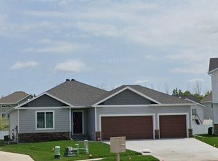 5319 8th St W, West Fargo, ND 58078