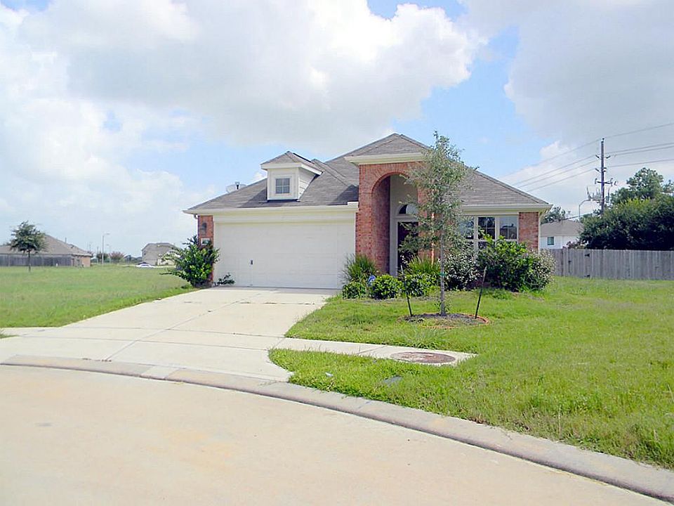 Look at the lot size on your new home!