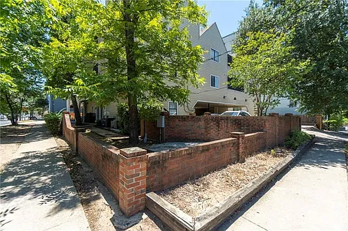 2510 San Gabriel St Photo 1