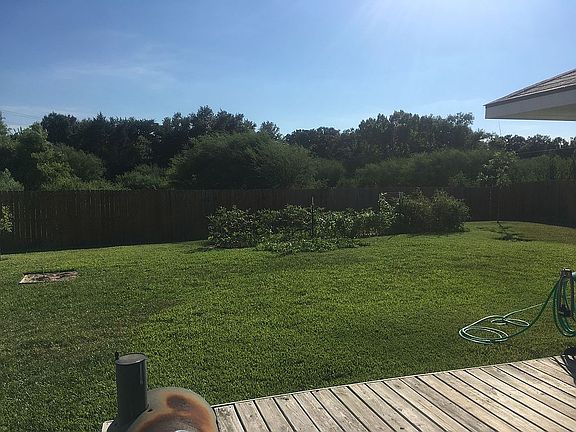 Horse shoes + Garden