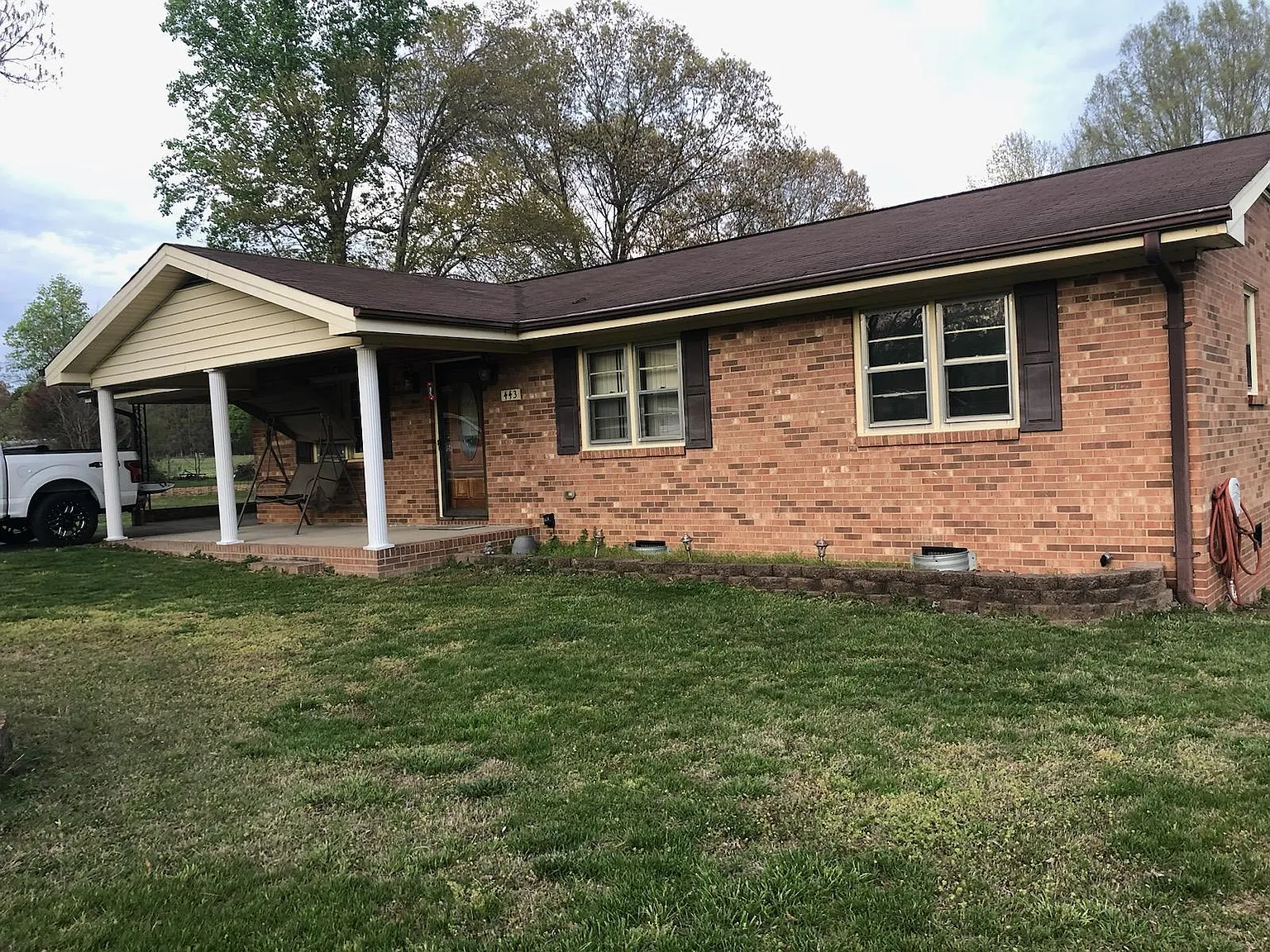 3 bed, 1125 sqft, $1,300 — Photo 3