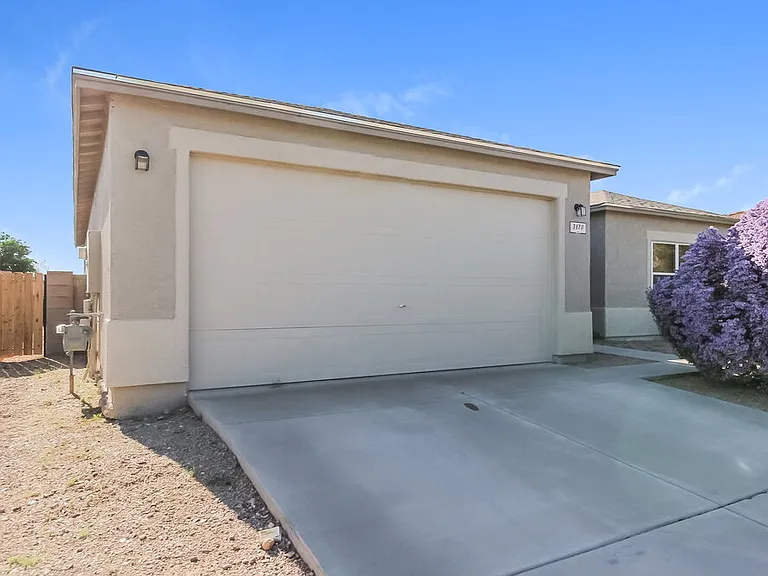 3670 S Western Way — Photo 3