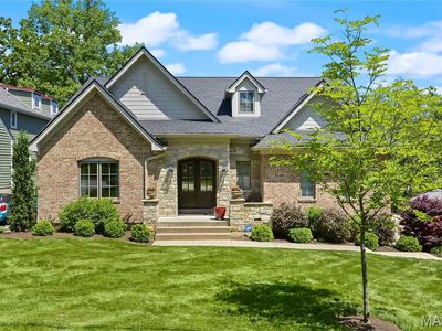 123 Saint George Pl, Saint Louis, MO, 63119