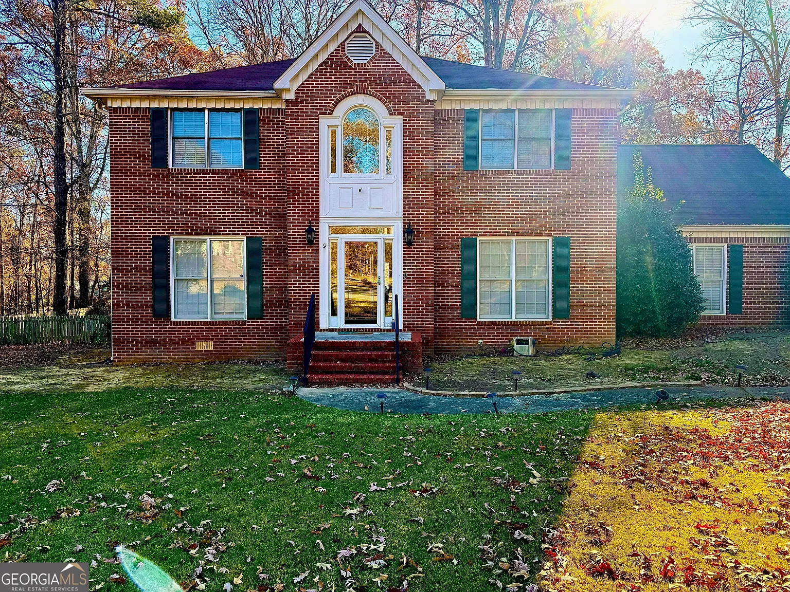 9 Ladonna Pl SW photo 1