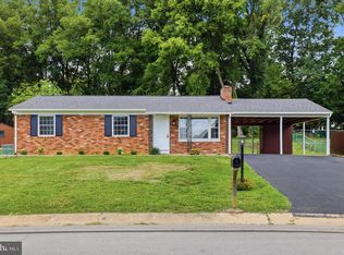 10802 Lincoln Ave, Hagerstown, MD 21740