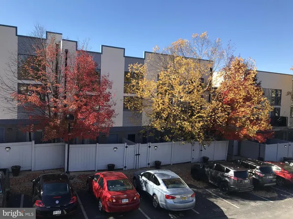 182 Gay St APT 303, Philadelphia, PA 19128
