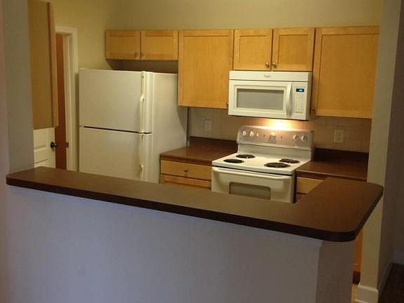 5th image of 6460 Borasco Dr APT 2904