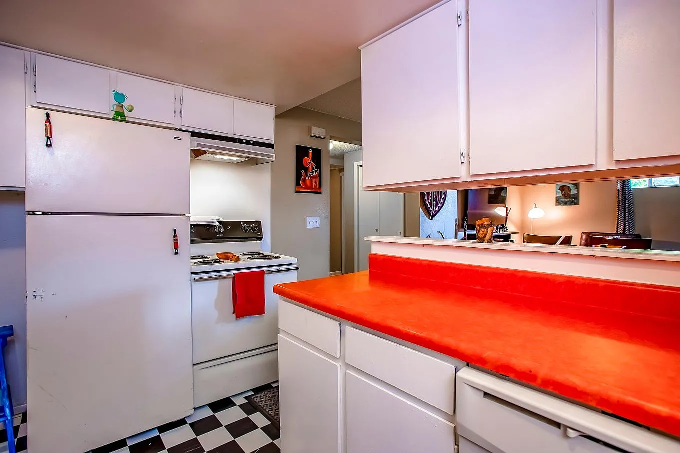 1217 Yosemite St — Photo 4