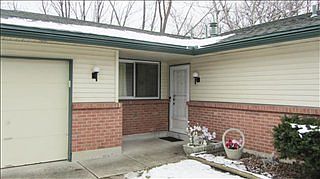 1st image of 460 Greenport Dr