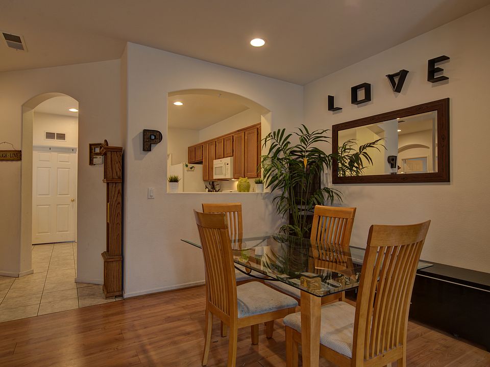 1st image of 4484 Brisbane Way Unit 4