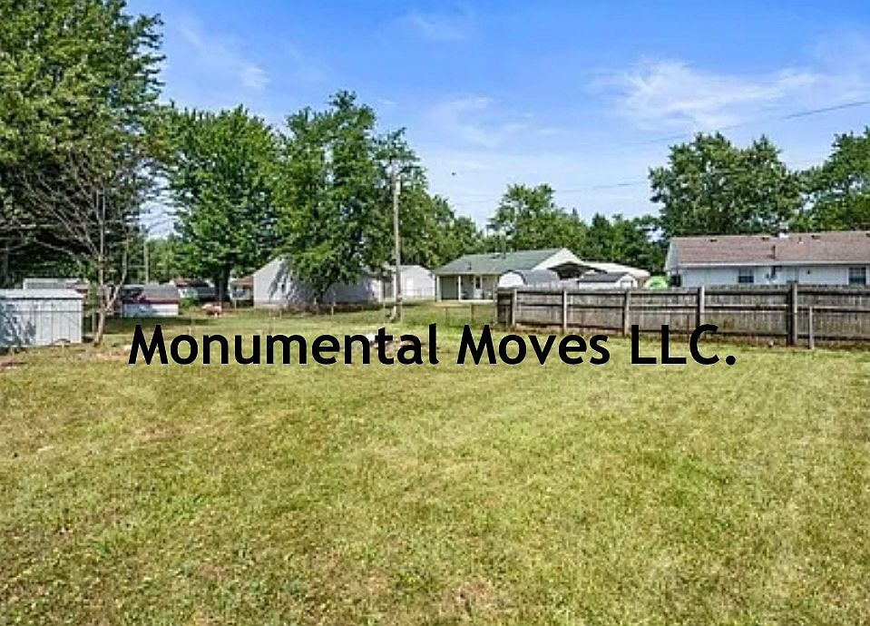 2nd image of 1808 Woodbine Dr