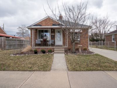 3115 Wilson Ave, Lincoln Park, MI, 48146
