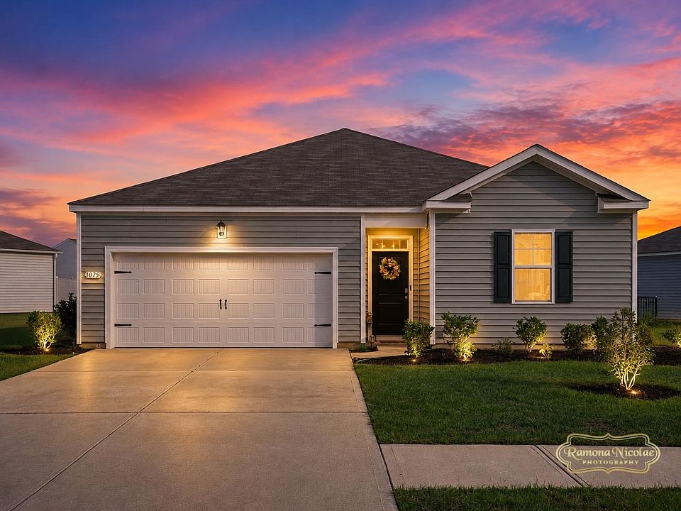 1st image of 1075 Sennema Circle